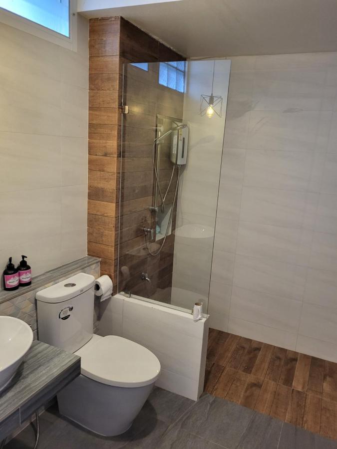 Pinky Hotel By Kanchana (Adults Only) Ko Lanta Exteriör bild